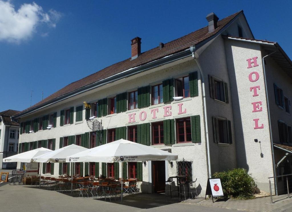 Gasthof Loewen Bassersdorf Eksteriør bilde
